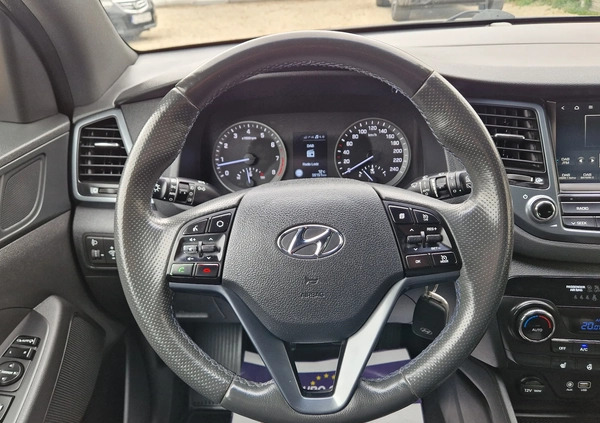 Hyundai Tucson cena 82900 przebieg: 98000, rok produkcji 2019 z Jasień małe 742